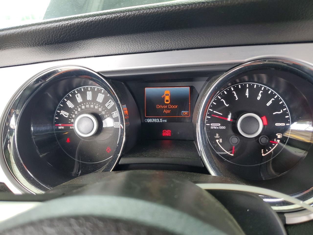 2014 Ford Mustang - zdjęcie 9