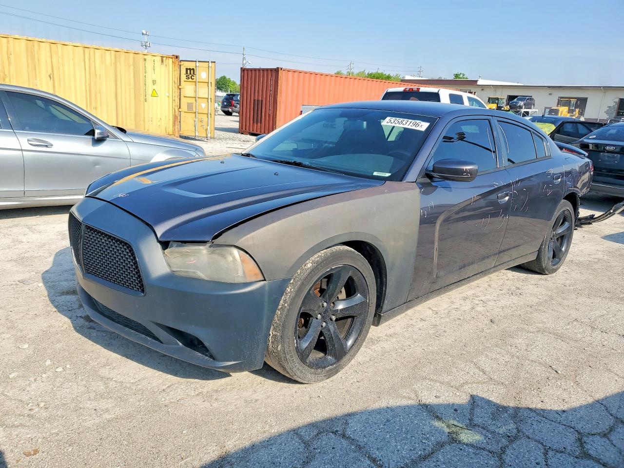 2013 Dodge Charger R - zdjęcie główne