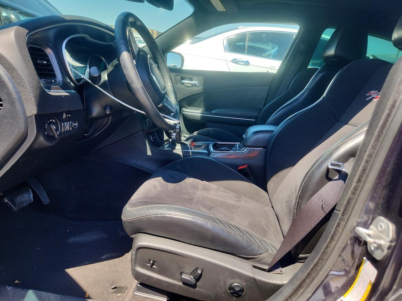 2016 Dodge Charger R - zdjęcie 7
