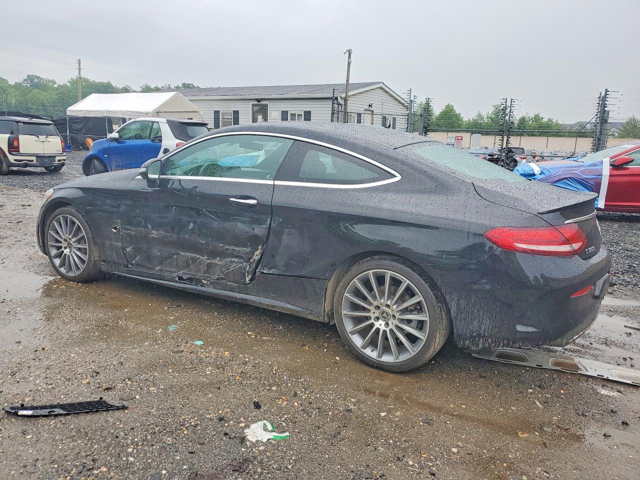 2019 Mercedes-Benz C 300 - zdjęcie 2