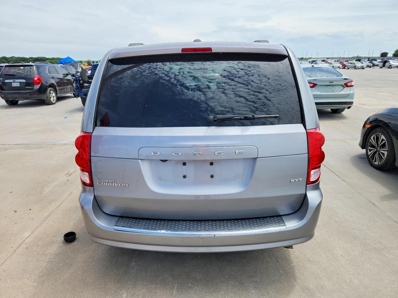 2015 Dodge Grand Caravan Sxt - zdjęcie 6
