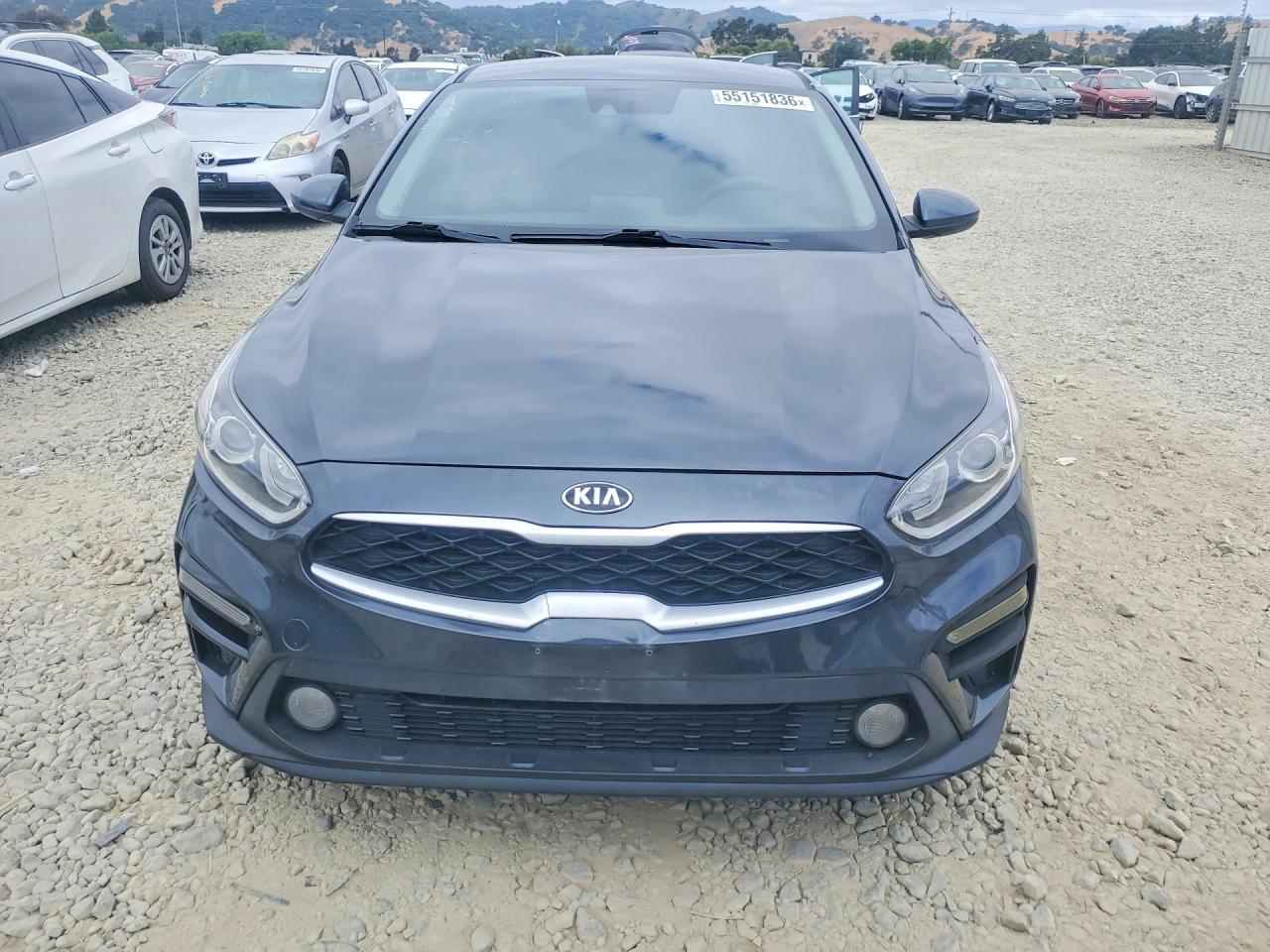 2021 Kia Forte Lxs - zdjęcie 5