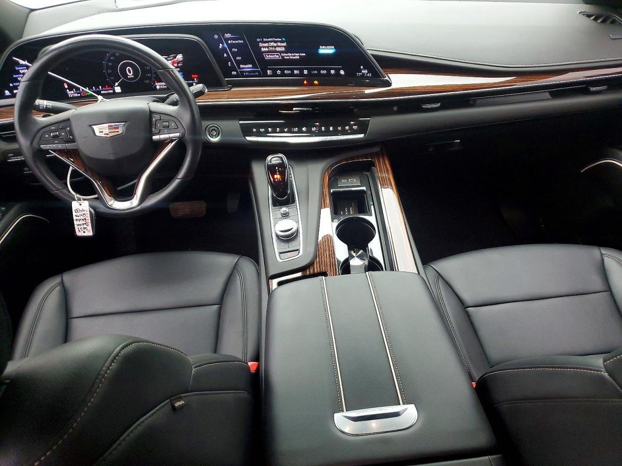 2023 Cadillac Escalade - zdjęcie 8