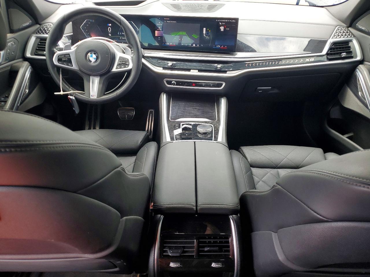 2024 BMW X6 xDrive40I - zdjęcie 8