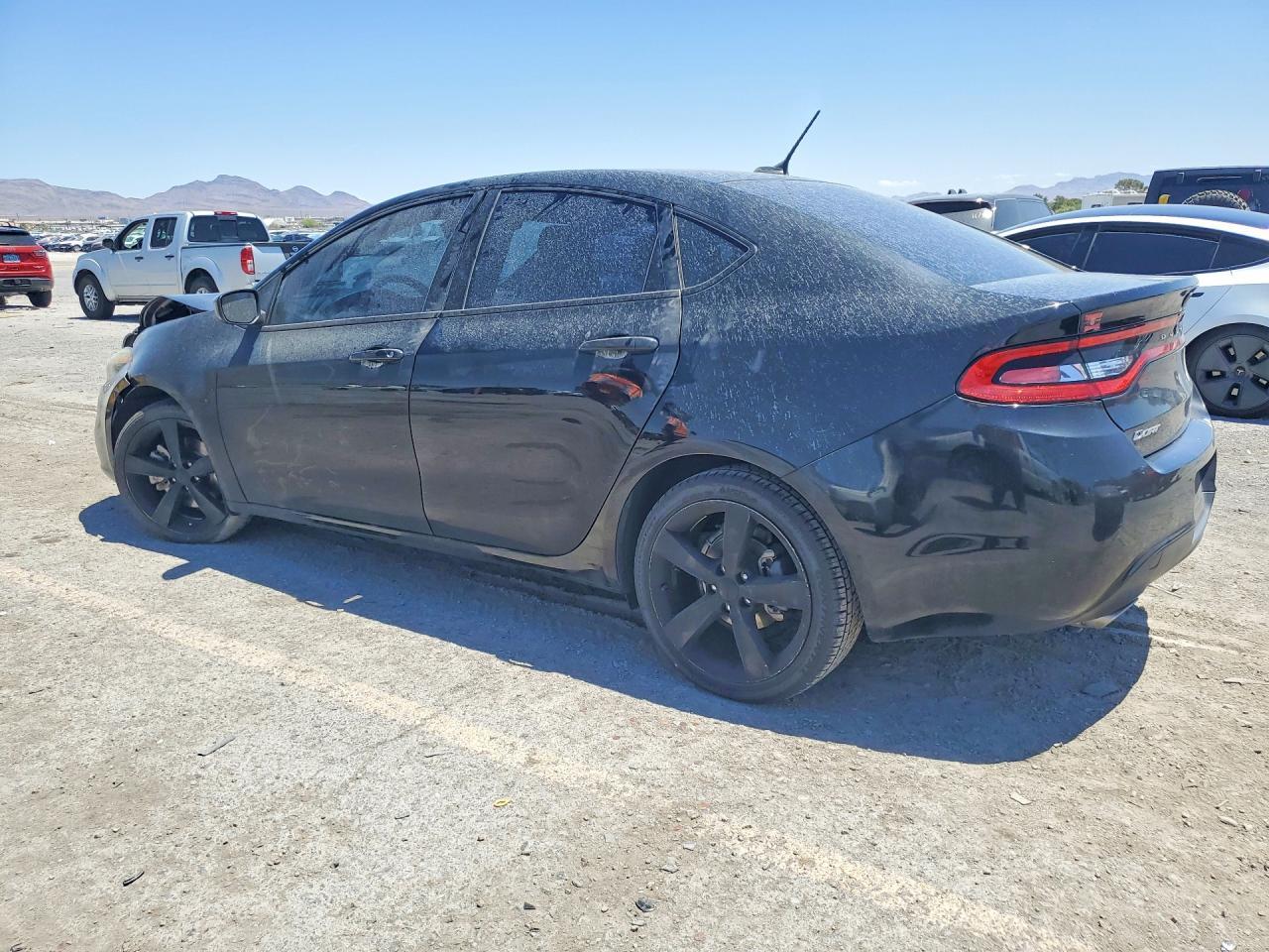 2015 Dodge Dart Sxt - zdjęcie 2
