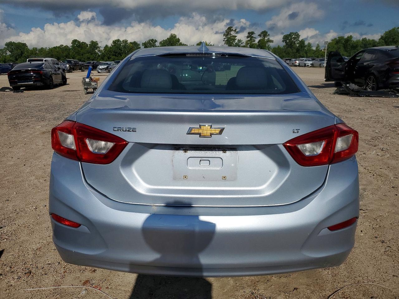 2017 Chevrolet Cruze Lt - zdjęcie 6