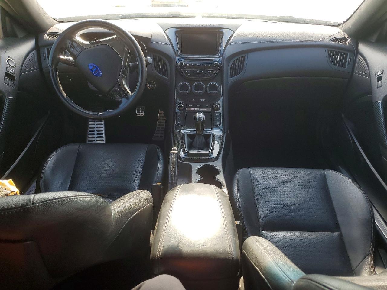 2015 Hyundai Genesis Coupe 3.8 Ultimate - zdjęcie 8