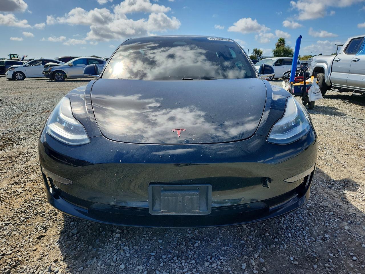 2019 Tesla Model 3 - zdjęcie 5