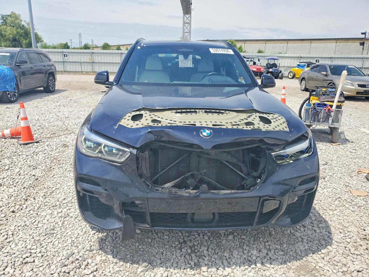 2022 BMW X5 xDrive40I - zdjęcie 5