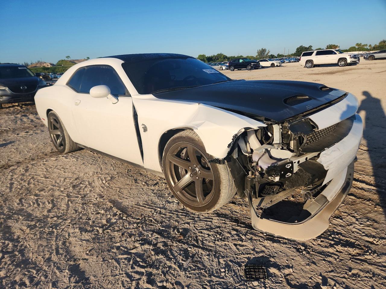 2021 Dodge Challenger Srt Hellcat - zdjęcie 4