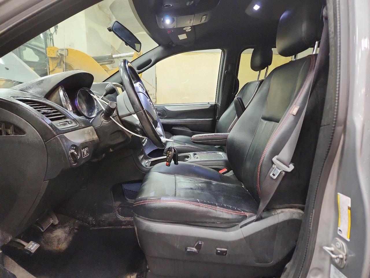 2016 Dodge Grand Caravan R - zdjęcie 7