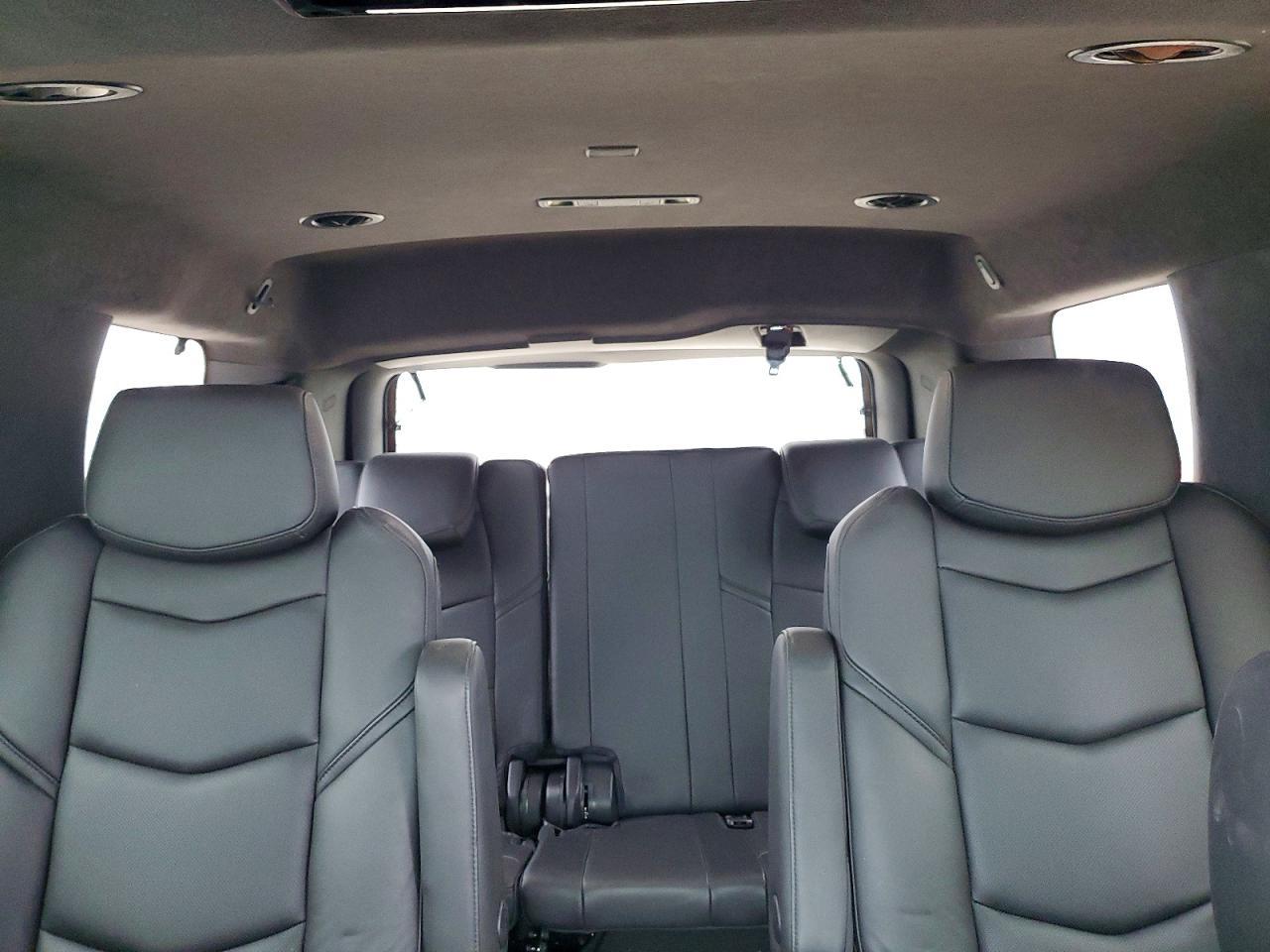 2020 Cadillac Escalade Platinum - zdjęcie 10