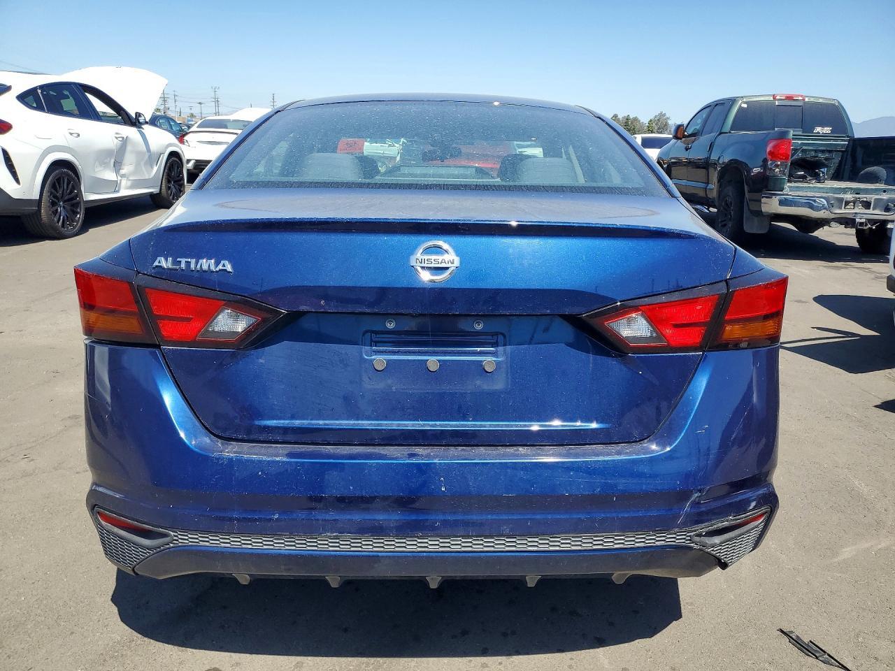 2021 Nissan Altima S - zdjęcie 6