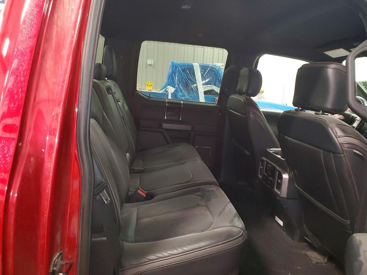 2022 Ford F350 Super Duty - zdjęcie 10