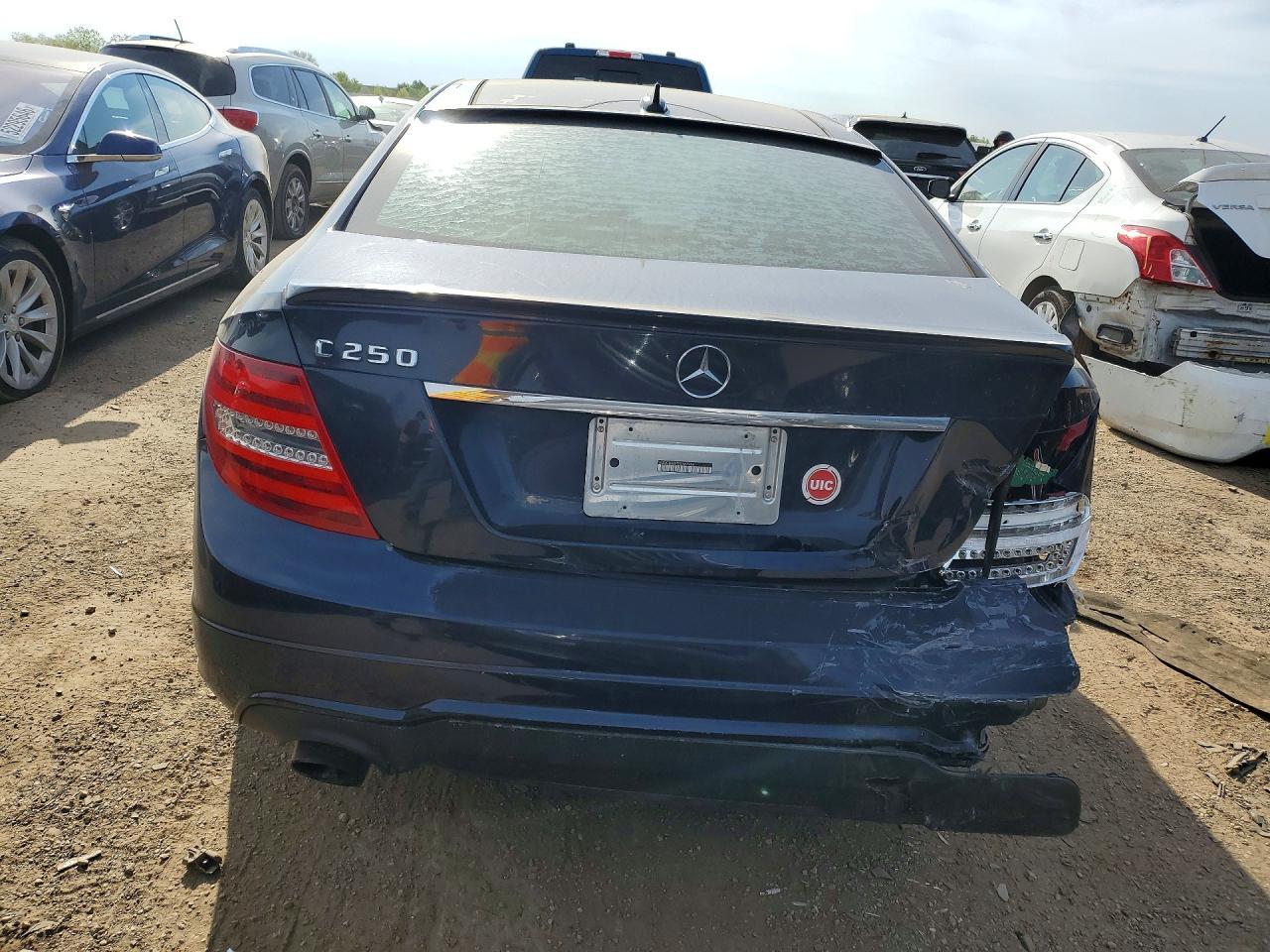 2014 Mercedes-Benz C 250 - zdjęcie 6