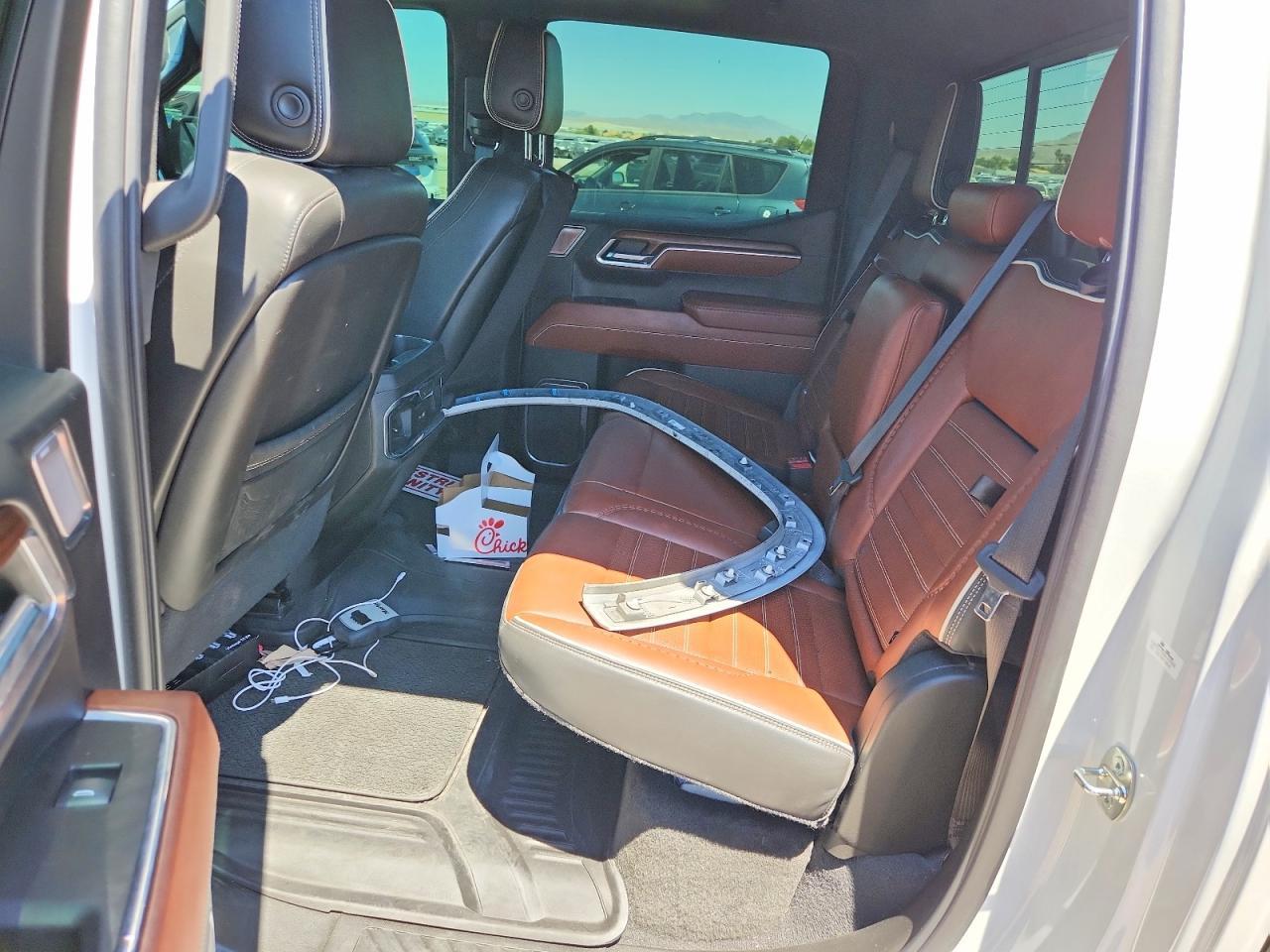 2022 GMC Sierra K1500 Denali Ultimate - zdjęcie 12