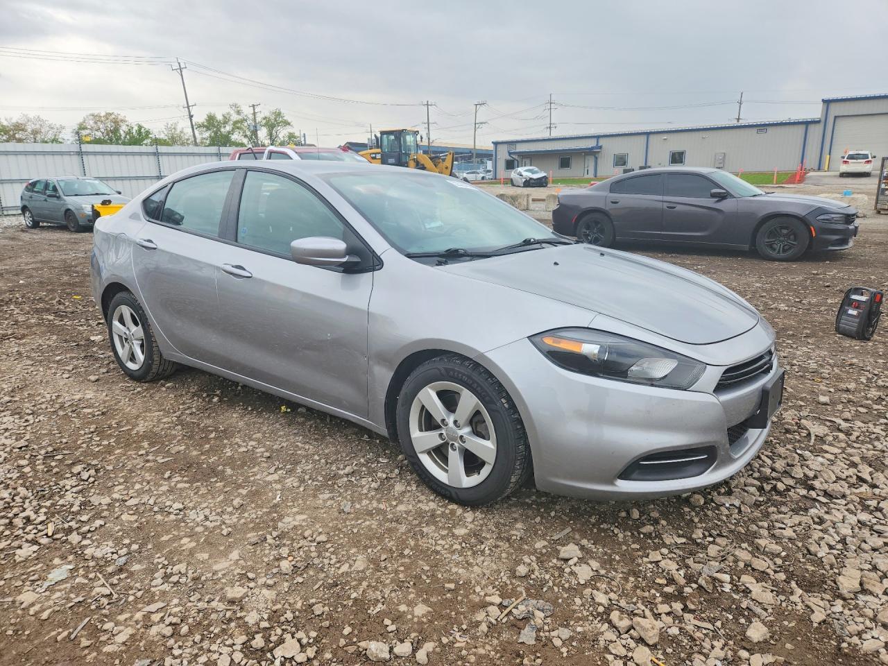 2015 Dodge Dart Sxt - zdjęcie 4
