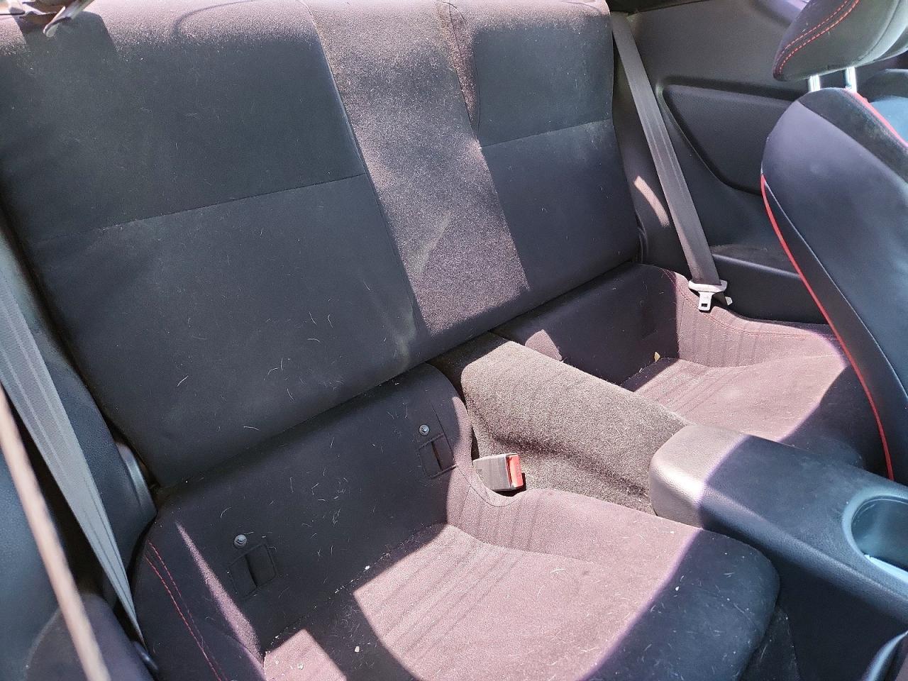 2016 Toyota Scion - zdjęcie 10