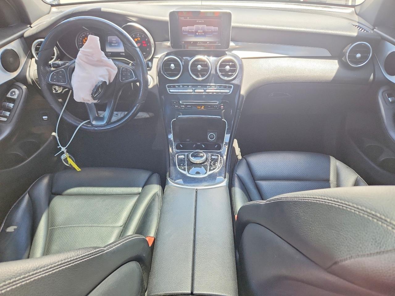 2017 Mercedes-Benz Glc 300 4Matic - zdjęcie 8