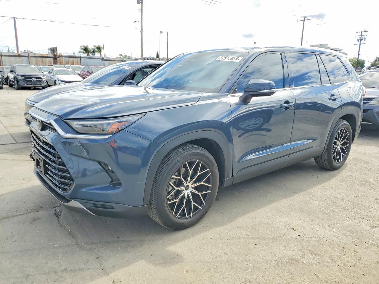 2024 Toyota Grand Highlander Limited - zdjęcie główne