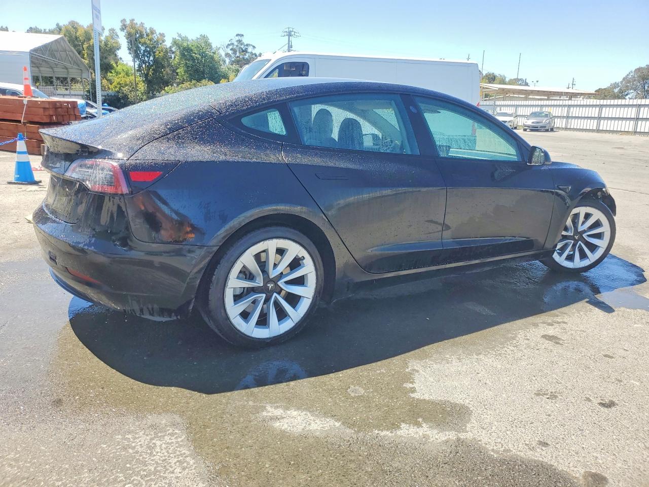 2023 Tesla Model 3 - zdjęcie 3