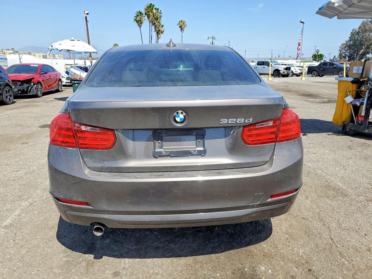 2014 BMW 328 D - zdjęcie 6