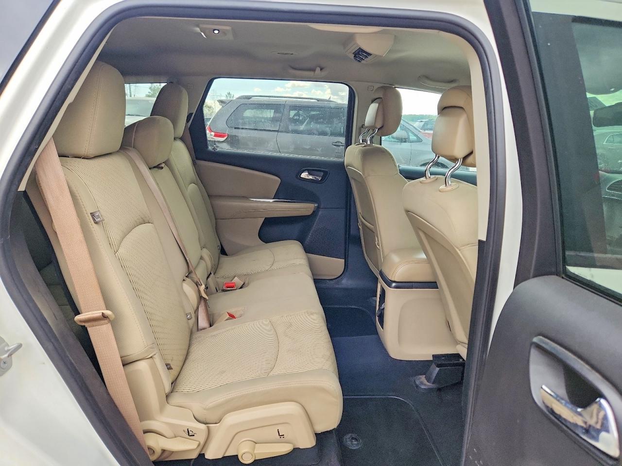2015 Dodge Journey Sxt - zdjęcie 11