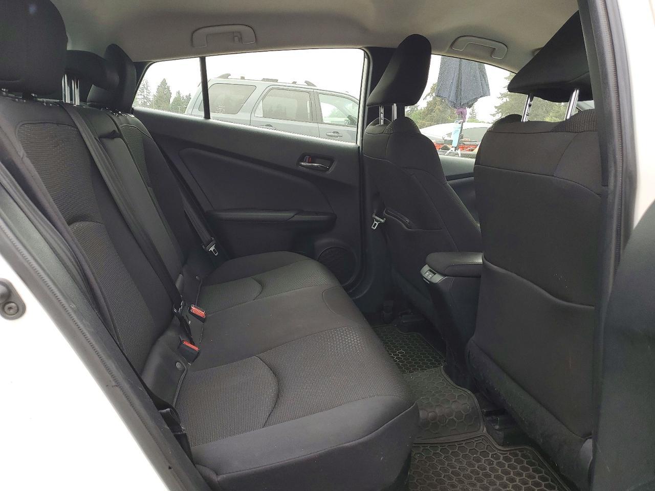 2019 Toyota Prius Le Awd-E - zdjęcie 11