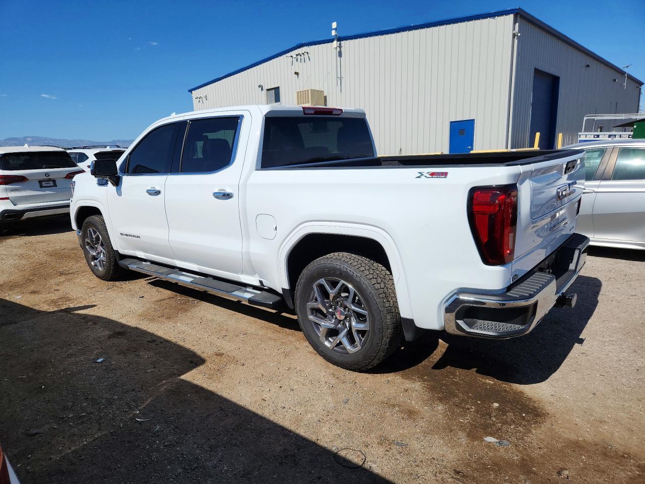 2025 GMC Sierra K1500 Slt - zdjęcie 2