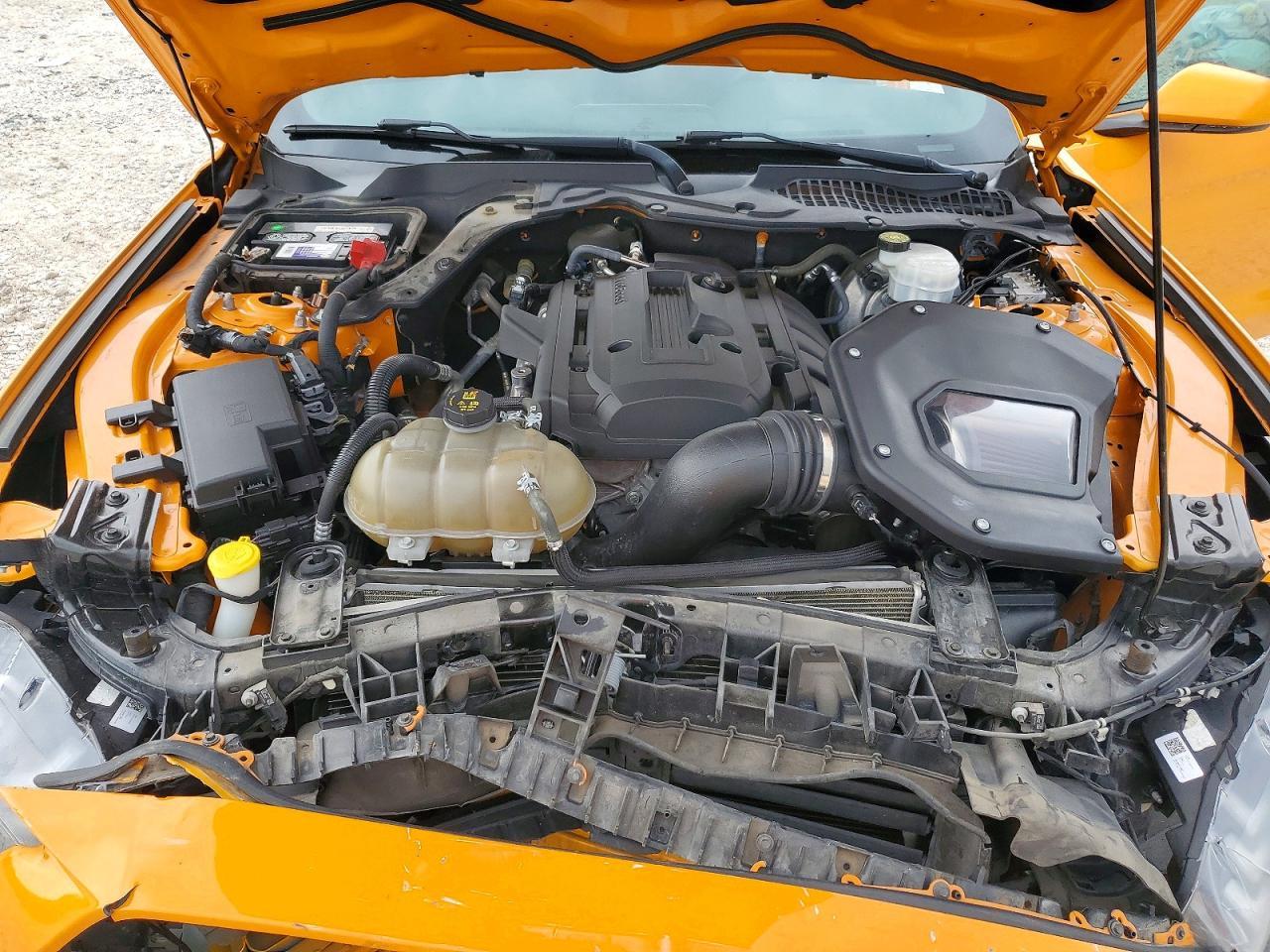 2019 Ford Mustang - zdjęcie 11