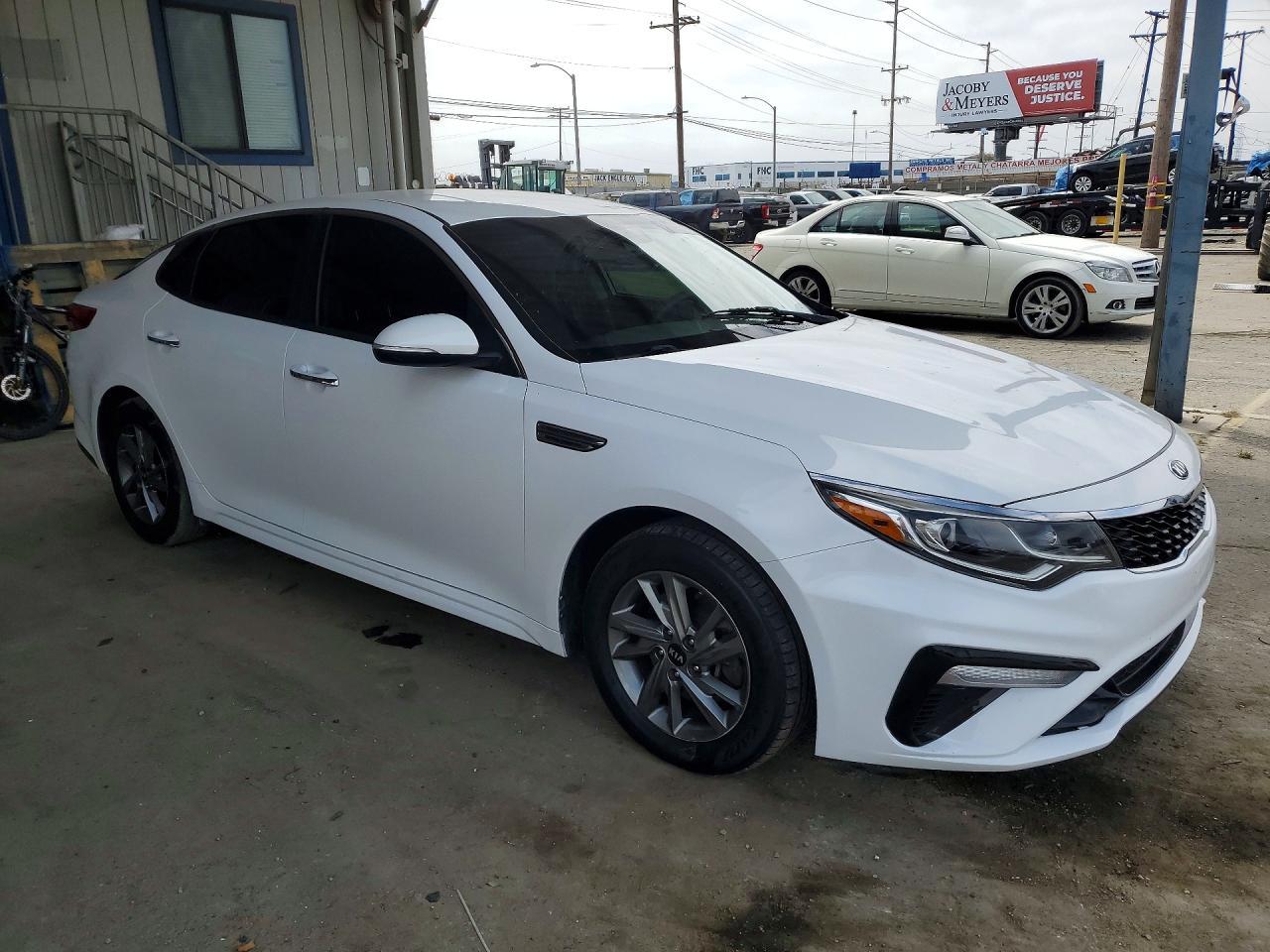 2019 Kia Optima Lx - zdjęcie 4