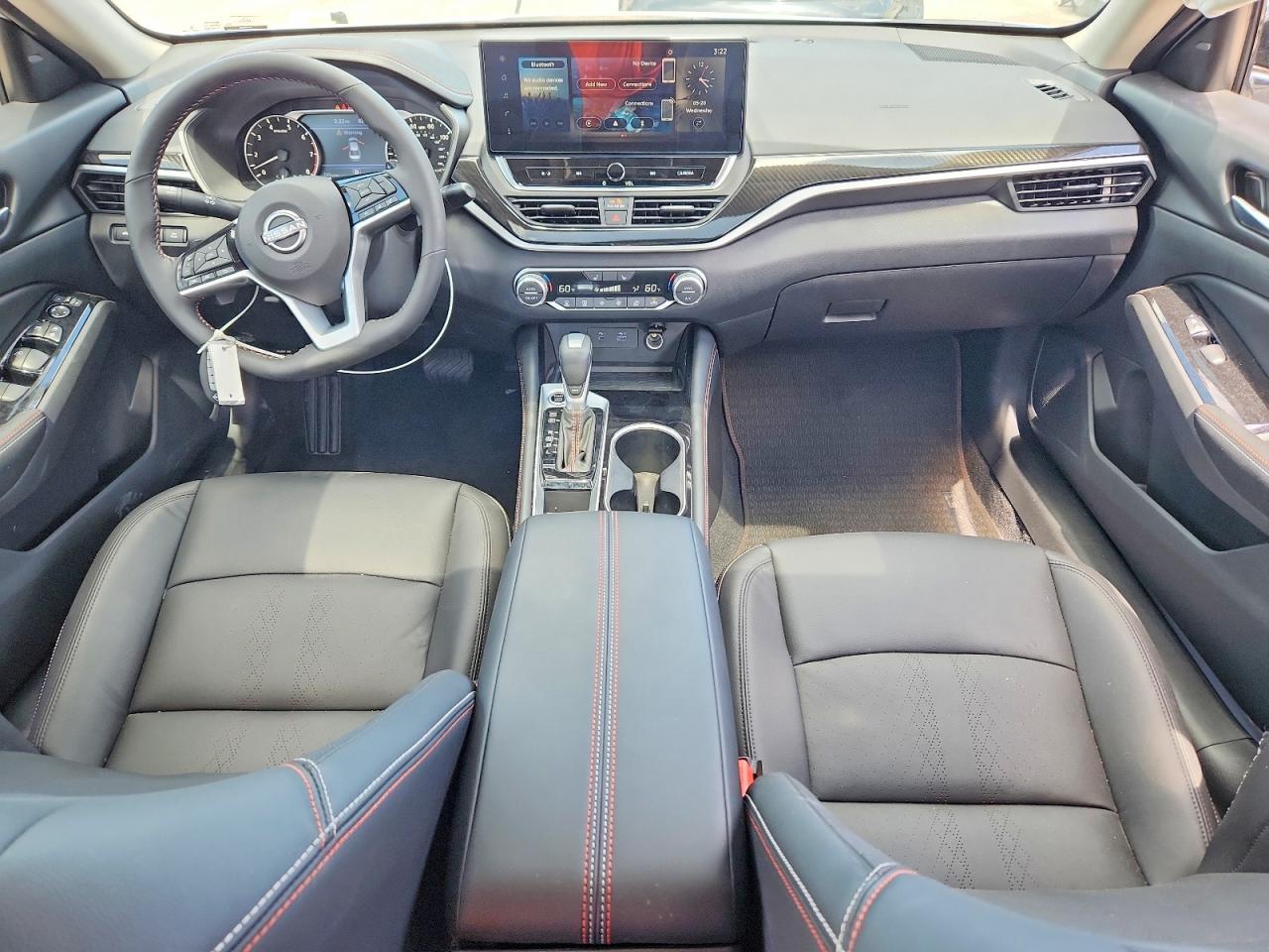 2025 Nissan Altima Sr - zdjęcie 8