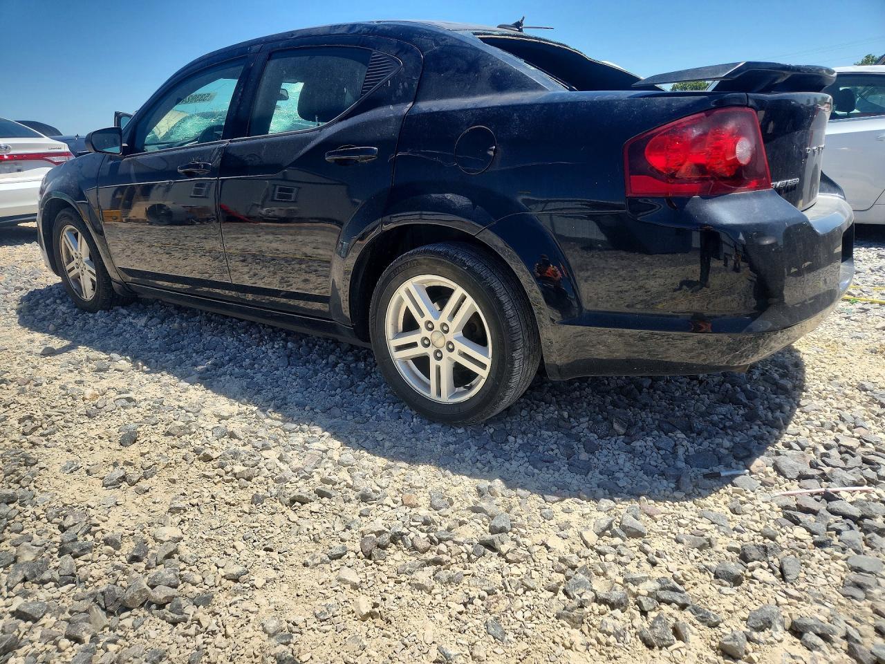 2013 Dodge Avenger Se - zdjęcie 2
