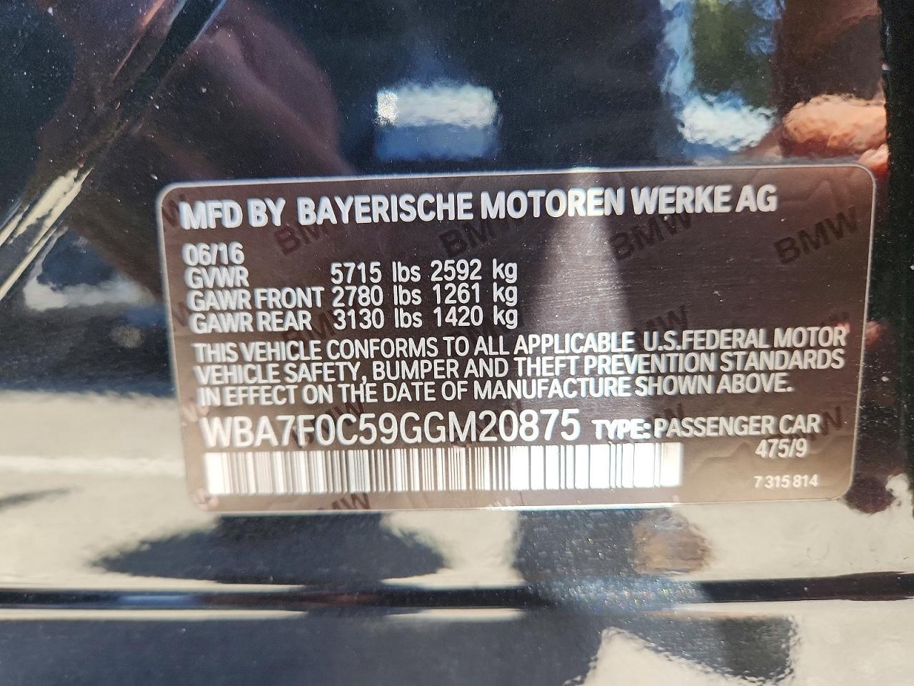 2016 BMW 750 I - zdjęcie 12