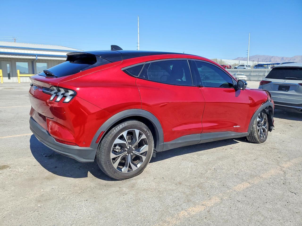 2024 Ford Mustang Mach-E Select - zdjęcie 3