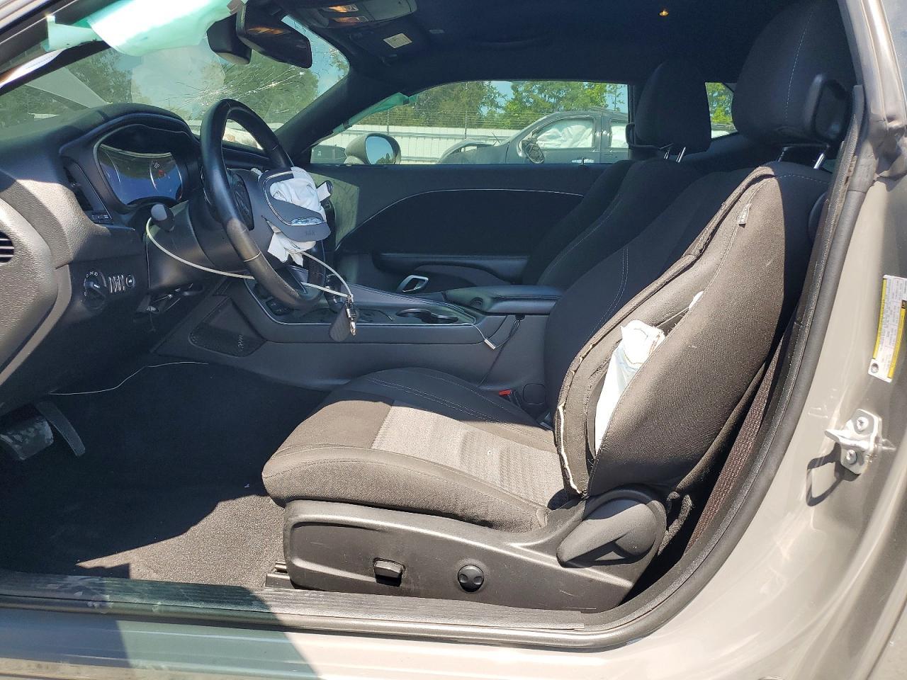 2023 Dodge Challenger Sxt - zdjęcie 7
