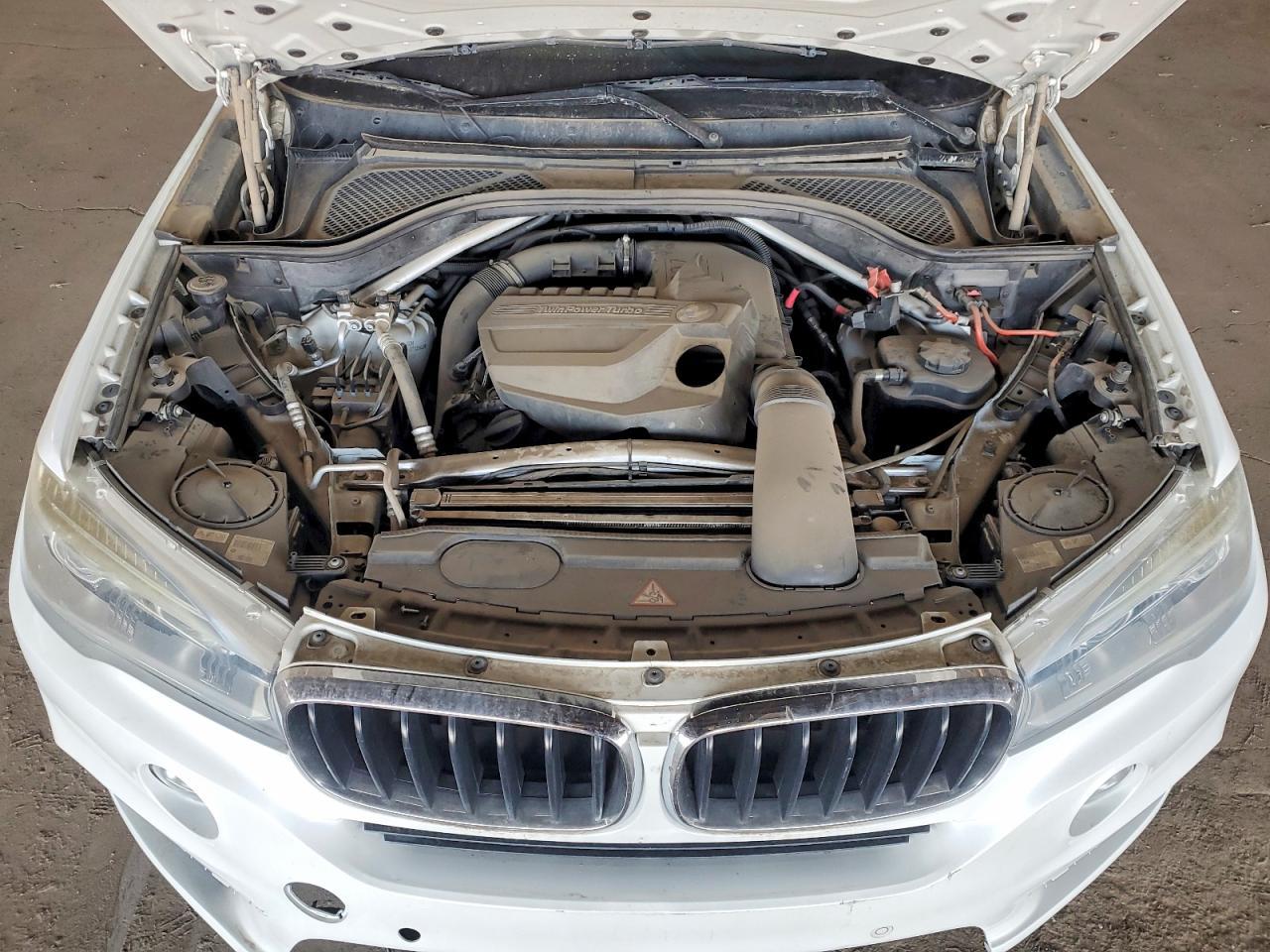 2015 BMW X5 xDrive35I - zdjęcie 11