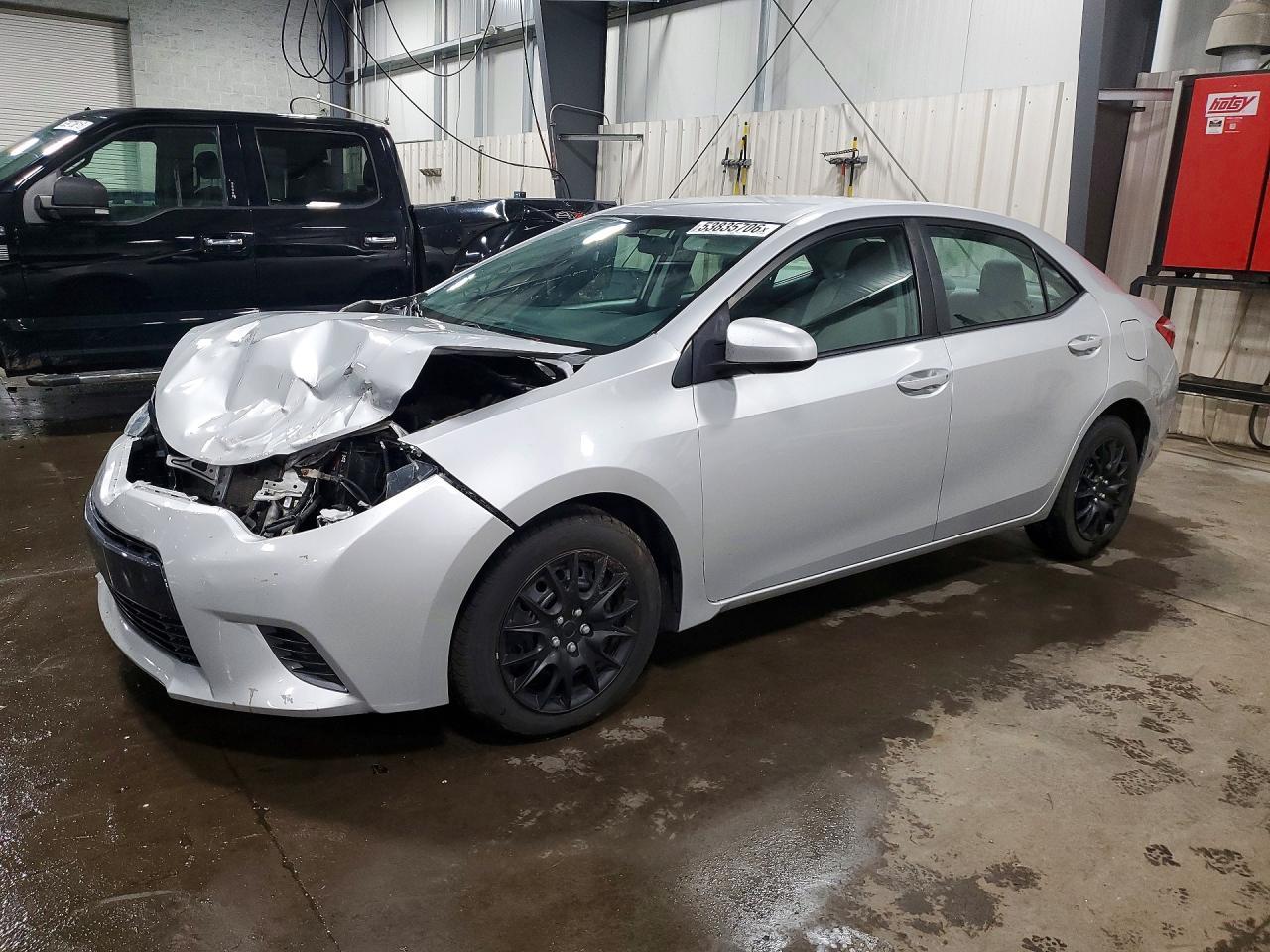 2016 Toyota Corolla Le - zdjęcie główne
