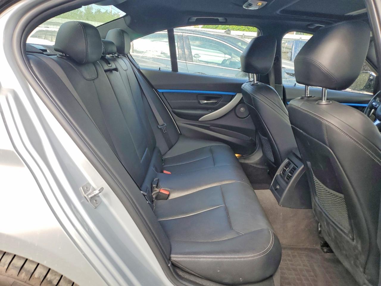 2018 BMW 340 Xi - zdjęcie 10
