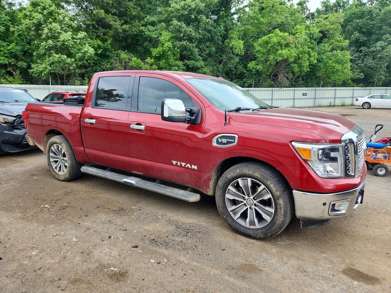 2017 Nissan Titan Sl - zdjęcie 4