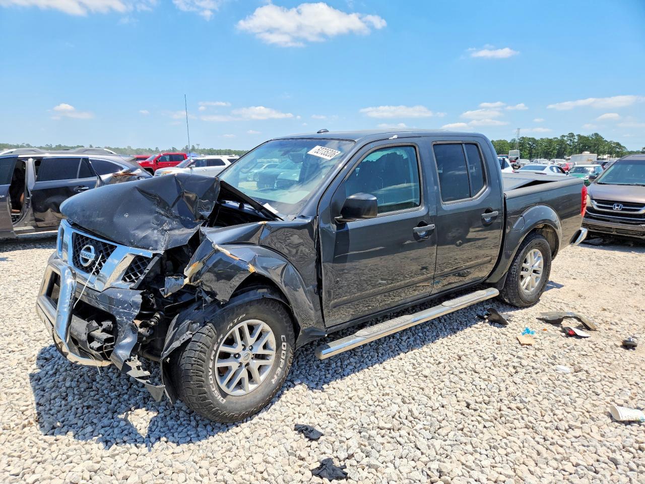2015 Nissan Frontier S - zdjęcie główne