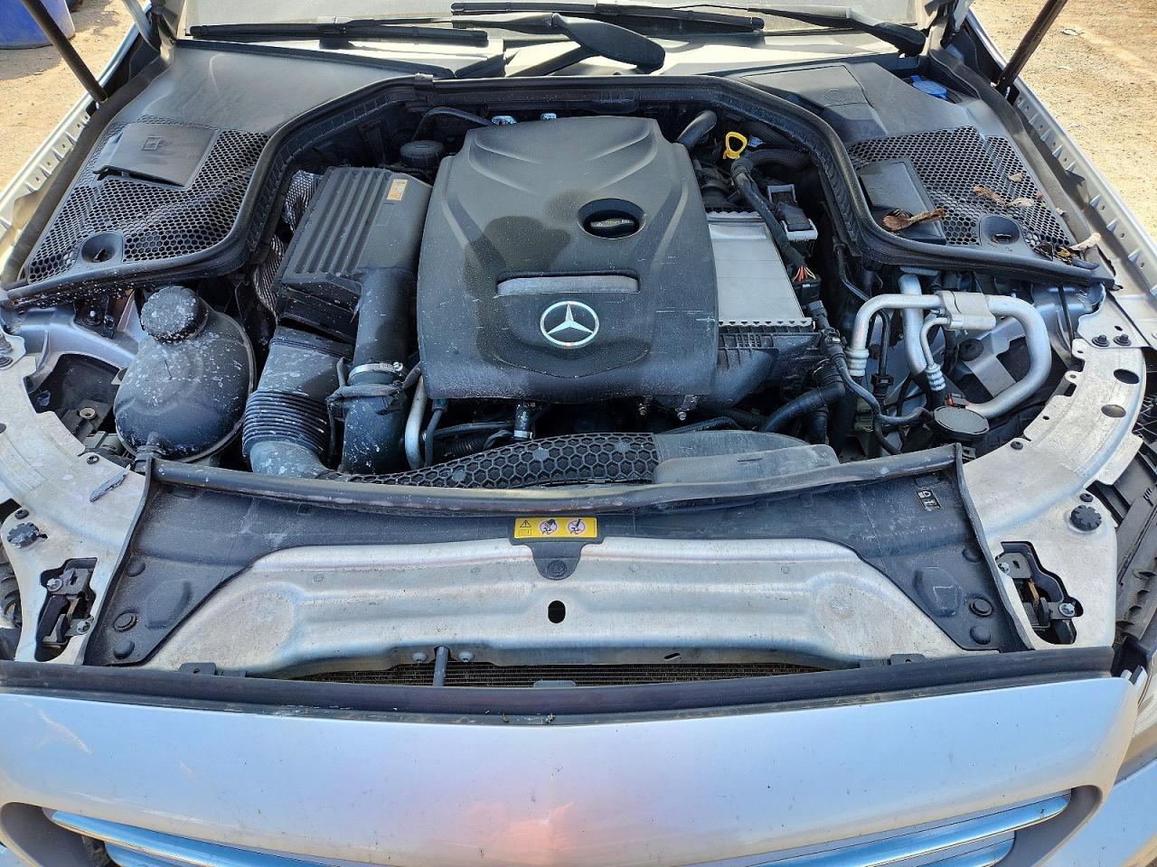 2017 Mercedes-Benz C 300 4Matic - zdjęcie 11
