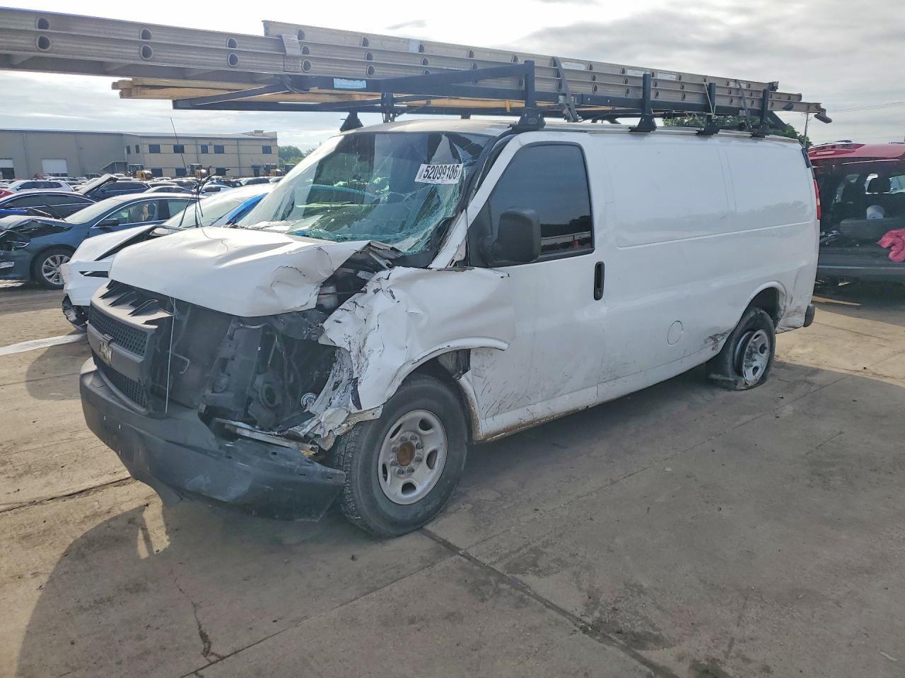2015 Chevrolet Express G2500 - zdjęcie główne