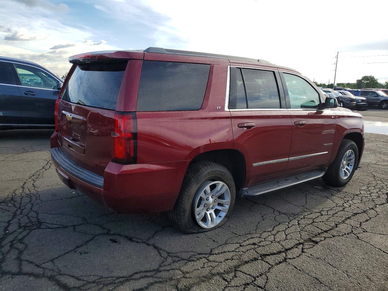 2017 Chevrolet Tahoe K1500 Lt - zdjęcie 3