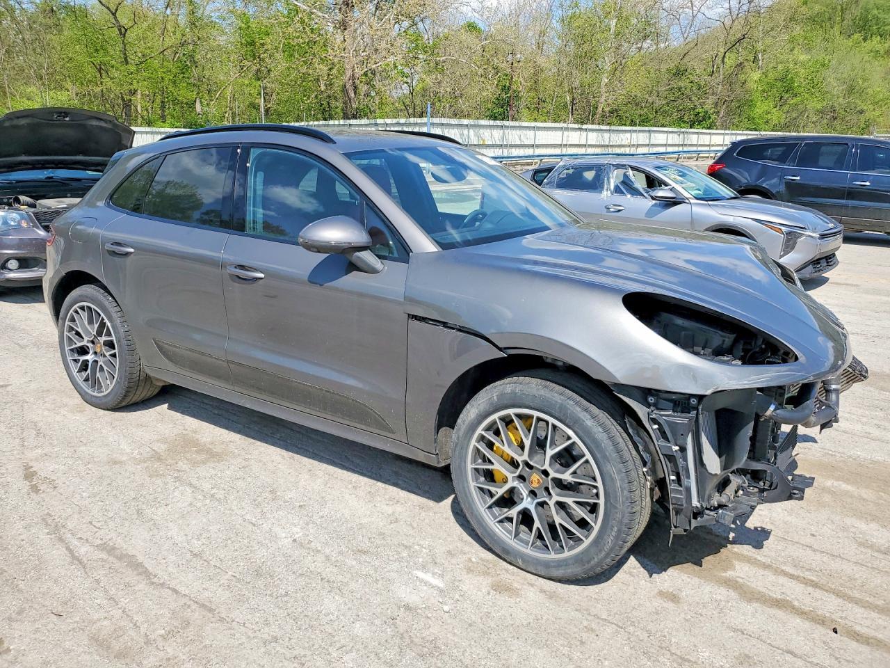 2016 Porsche Macan Turbo - zdjęcie 4