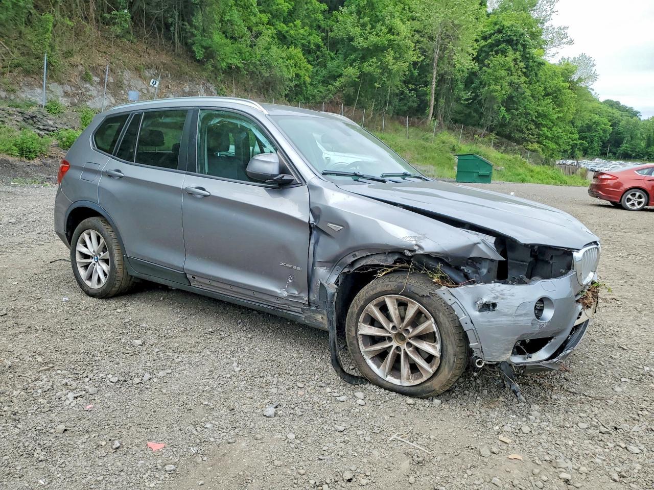2016 BMW X3 xDrive28I - zdjęcie 4