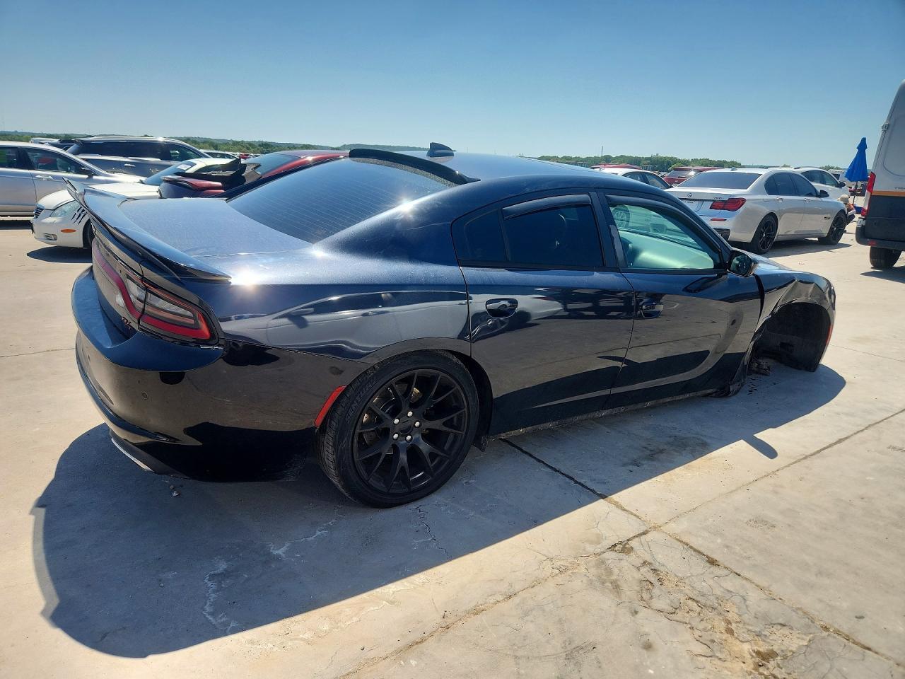 2016 Dodge Charger R - zdjęcie 3