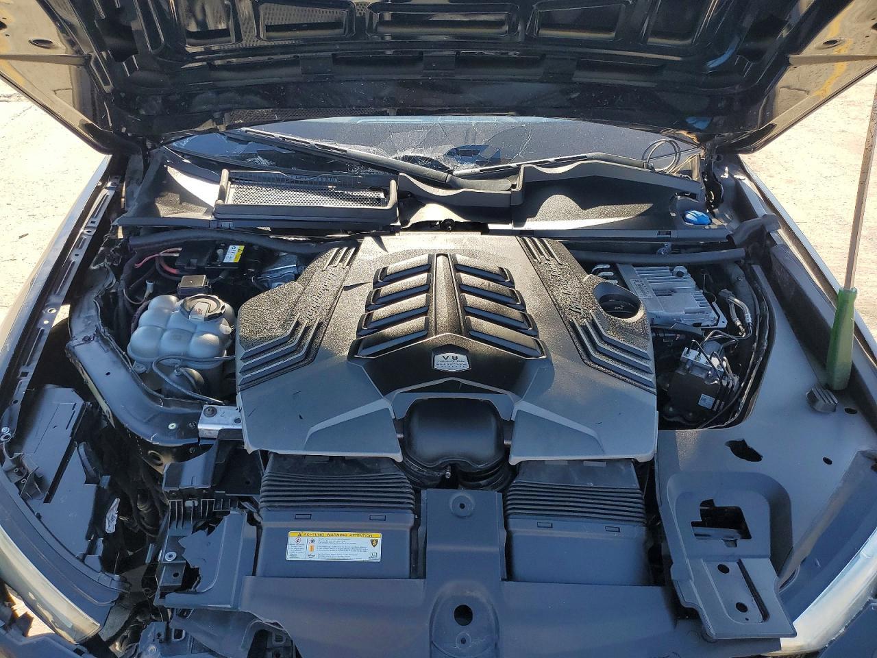 2019 Lamborghini Urus - zdjęcie 12