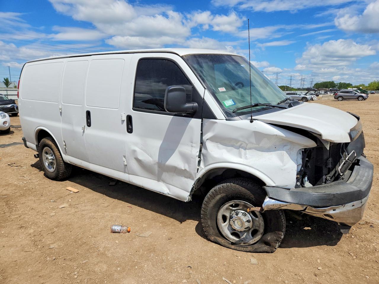 2013 Chevrolet Express G3500 - zdjęcie 4