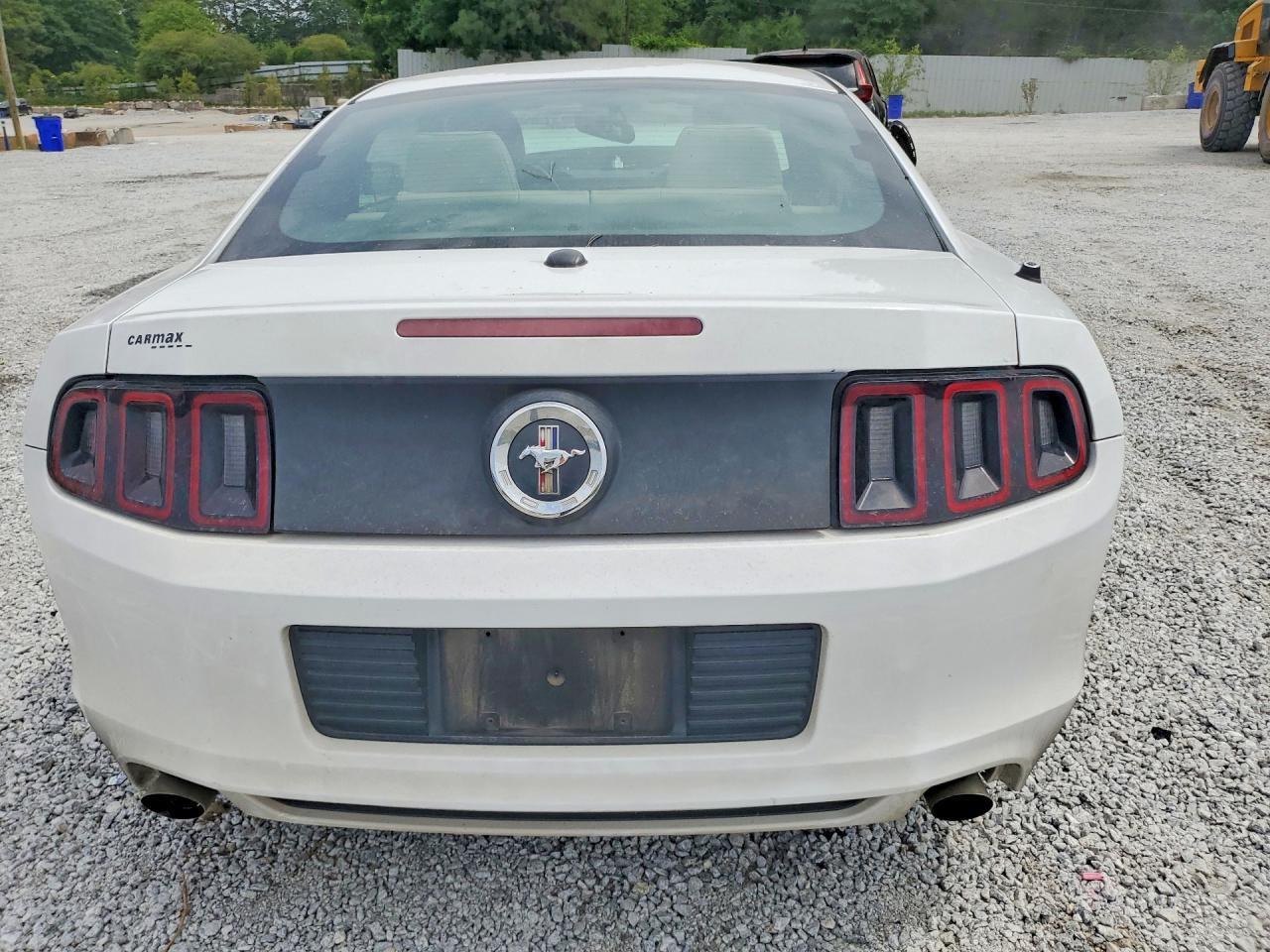 2014 Ford Mustang - zdjęcie 6